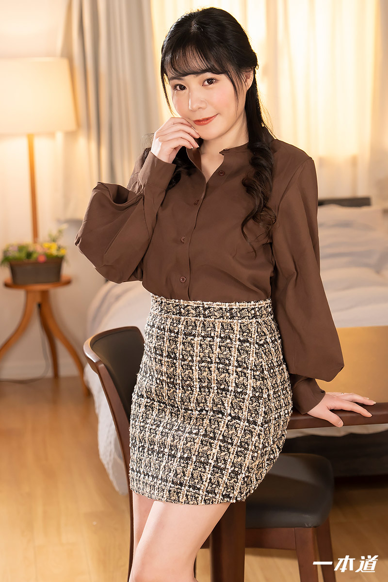 清楚と思いきや、ド助平な団地妻！