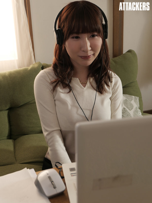 欲求不満な隣のお姉さんと巣ごもりセックスに明け暮れた日々。 日下部加奈 - サンプル画像 - 1