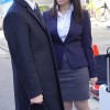 局地的豪雨で後輩女社員と相部屋 濡れた豊満巨乳と痴女テクに一晩で寝取られた既婚者の僕 莉々はるか - サンプル画像 - 1