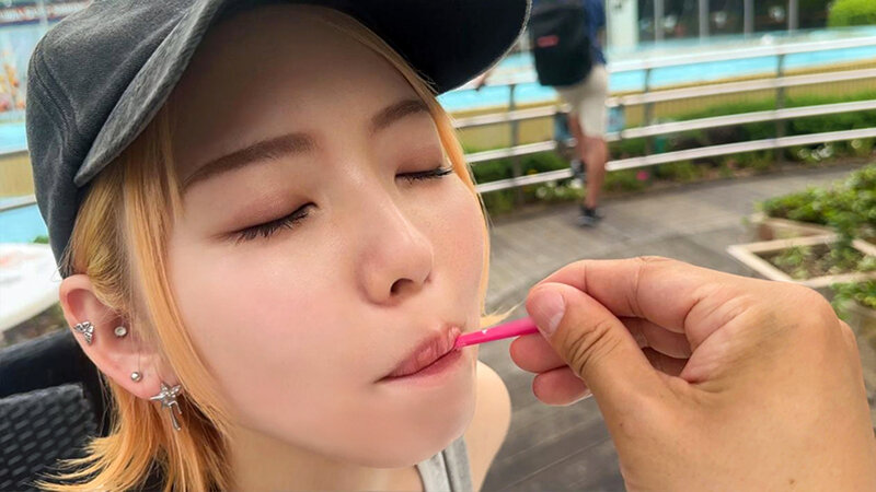 彼氏いない歴=年齢、リアル処女設定の現役アイドルオフ日の美容師彼氏との遊園地デートハメ撮り映像流出。 - サンプル画像 - 4