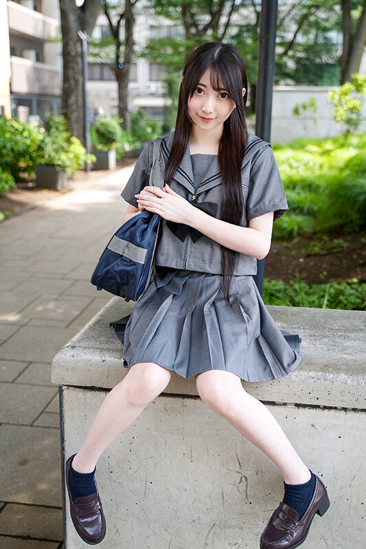 【アフスク☆セックス】小柄で美人系のかよちゃん！！コンカフェで働き始めて一瞬で人気者になった激カワガール！！メイド服を着てもらって大量中出しSEX！！ - サンプル画像 - 1