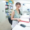 【素股調教セクハラ】 残業中、2人きりの社内で若マン肉に中年チン棒が埋もれるほど擦られ続け発情してしまった早漏マ○コにヌルッと挿入して生ハメ中出しされるドMクールな雪肌美脚部下OL 静河 - サンプル画像 - 1