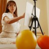 じんかくそうさ洗脳催● ご近所付き合いは放尿で始まり潮吹きで終わる。親しき仲にも洗脳ありwおっと絵画教室のお話編 波多野結衣 - サンプル画像 - 2