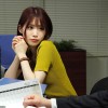 終電なくなり可愛い後輩社員が俺の部屋に… 男ものシャツ姿からのぞく無防備な谷間と足がそそり過ぎて気付けば猿みたいに腰振りまくっていた。 未歩なな - サンプル画像 - 2